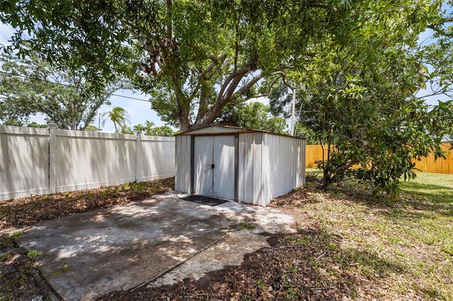 3102 16TH AVENUE W, Bradenton, FL 34205