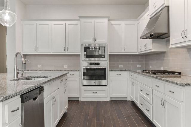 1102 Cordova Street, Mansfield, TX 76063