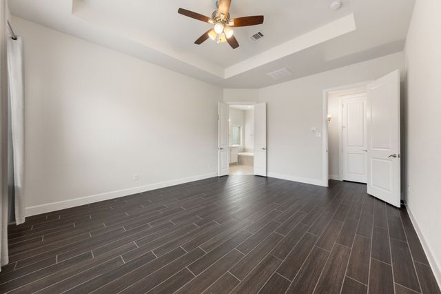 1102 Cordova Street, Mansfield, TX 76063