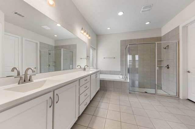 1102 Cordova Street, Mansfield, TX 76063