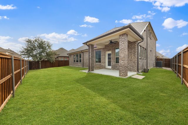 1102 Cordova Street, Mansfield, TX 76063