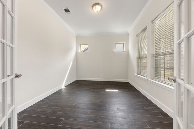 1102 Cordova Street, Mansfield, TX 76063