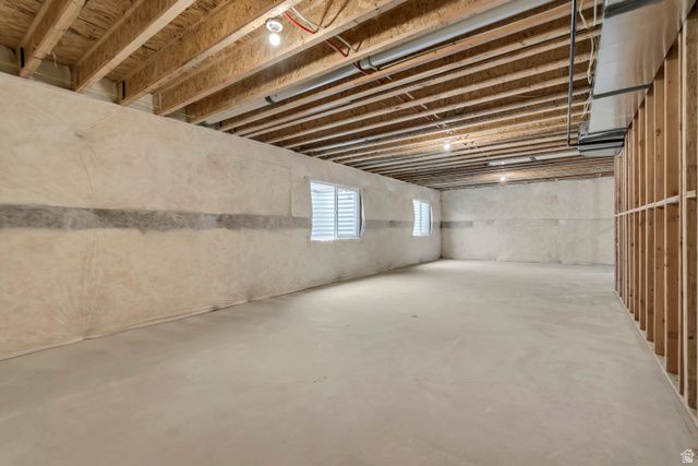 10816 S HAVEN LANDING DR, South Jordan, UT 84095