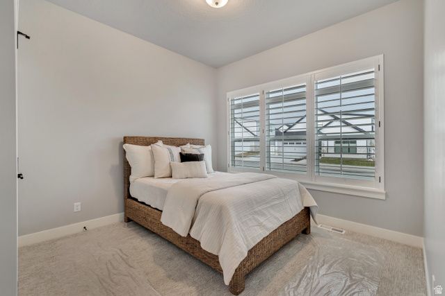 10816 S HAVEN LANDING DR, South Jordan, UT 84095