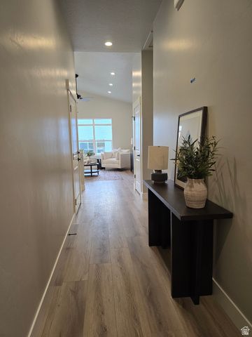 10816 S HAVEN LANDING DR, South Jordan, UT 84095