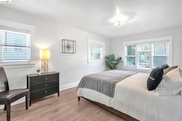 15 Monte Vista Ave, Vallejo, CA 94590