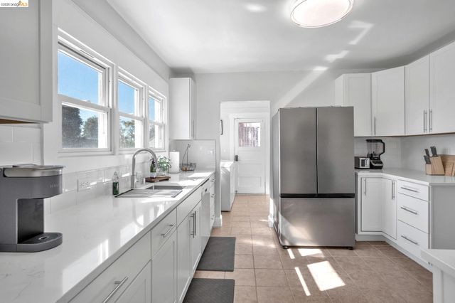 15 Monte Vista Ave, Vallejo, CA 94590