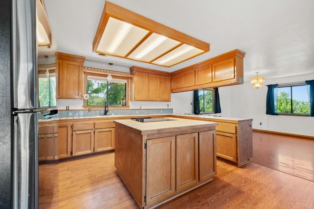 17905 Burke Dr, Plymouth, CA 95669