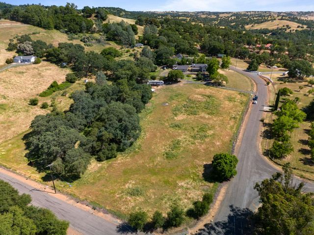 17905 Burke Dr, Plymouth, CA 95669