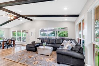 671 Lakeview Harbor, Onalaska, TX 77360