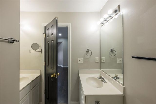 3177 MILL SPRINGS Circle, Buford, GA 30519