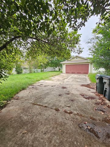 4672 Mather, Kyle, TX 78640