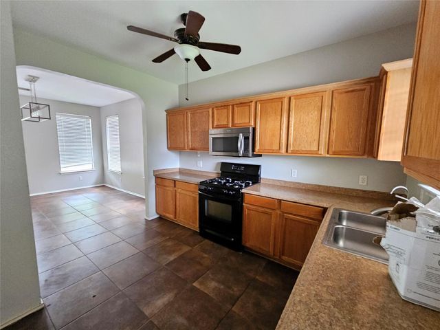 4672 Mather, Kyle, TX 78640