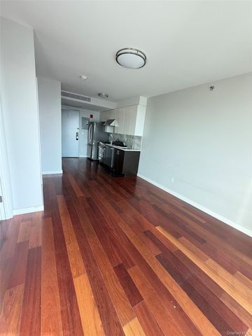 14238 37th Avenue 11A, Flushing, NY 11354
