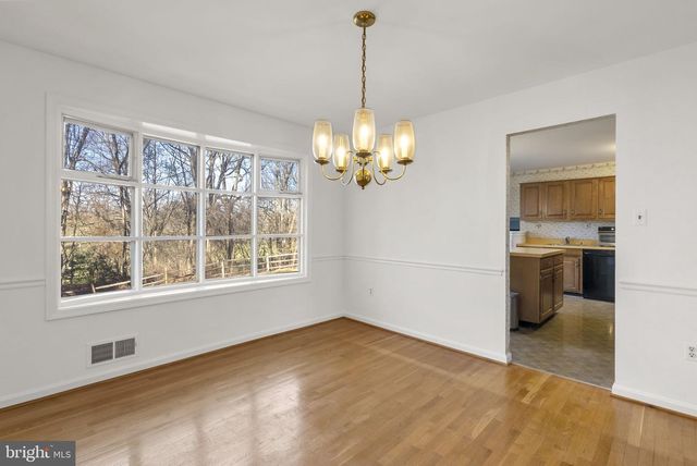 16 ETON OVERLOOK, Rockville, MD 20850