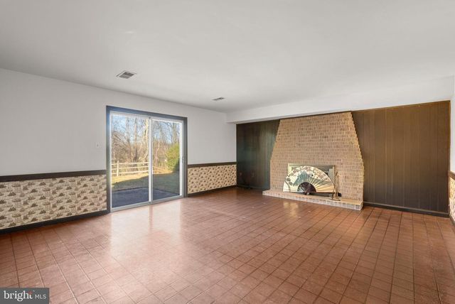 16 ETON OVERLOOK, Rockville, MD 20850