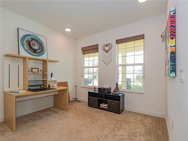 5945 Buttonwood Square, Vero Beach, FL 32966