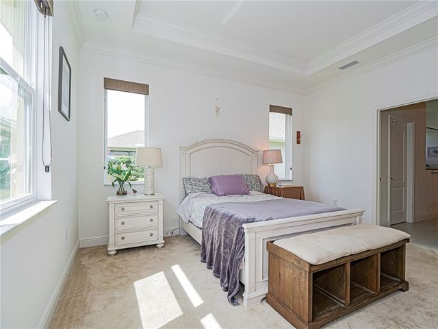 5945 Buttonwood Square, Vero Beach, FL 32966