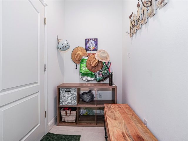 5945 Buttonwood Square, Vero Beach, FL 32966