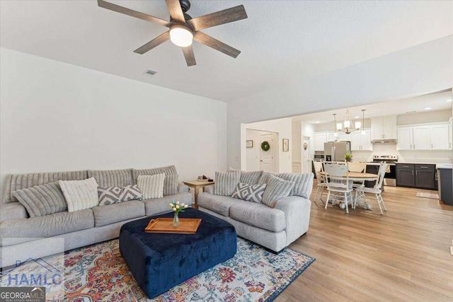 196 Richmond Pass Circle Circle, Midway, GA 31320