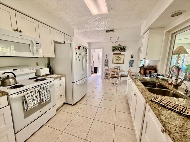 2309 FORECASTLE DRIVE, Palm Harbor, FL 34685