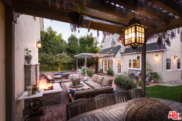 427 12th Street, Santa Monica, CA 90402