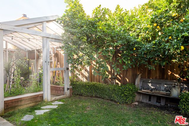 427 12th Street, Santa Monica, CA 90402