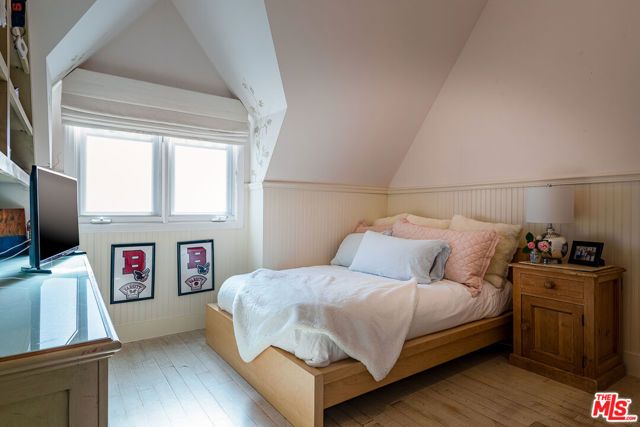 427 12th Street, Santa Monica, CA 90402