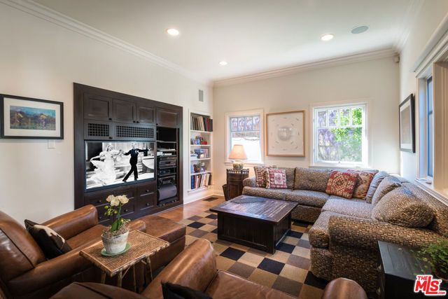 427 12th Street, Santa Monica, CA 90402