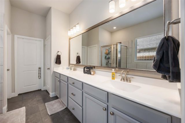 5622 Vintage Oaks Lane, Manvel, TX 77578