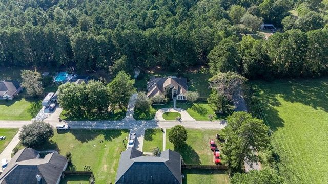 116 Creekwood Drive, Huntington, TX 75949