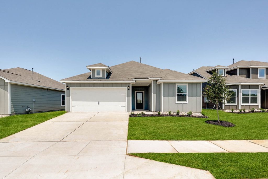 9612 Stranton Drive, Fort Worth, TX 76140