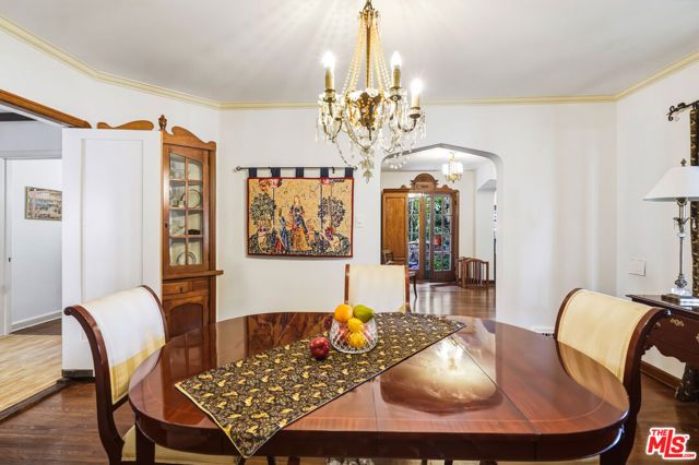 1242 N Isabel Street, Glendale, CA 91207