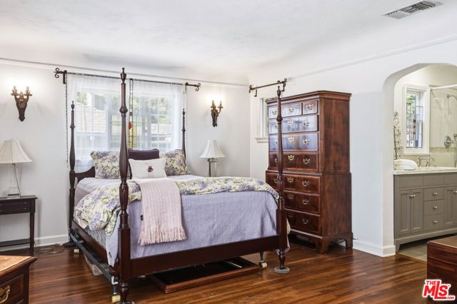 1242 N Isabel Street, Glendale, CA 91207