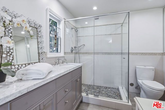 1242 N Isabel Street, Glendale, CA 91207
