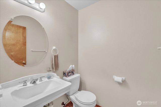 19002 20th Street NW, Lakebay, WA 98349