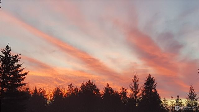 19002 20th Street NW, Lakebay, WA 98349