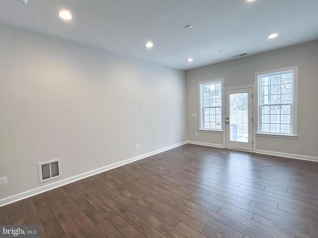 1003 CHAMPLAIN CT, Trappe, MD 21673