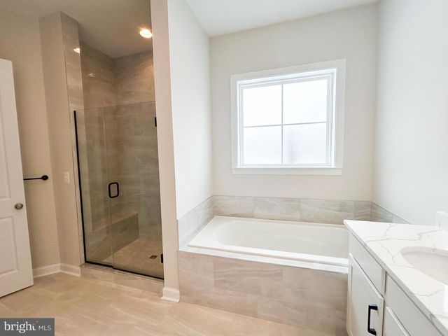 1003 CHAMPLAIN CT, Trappe, MD 21673