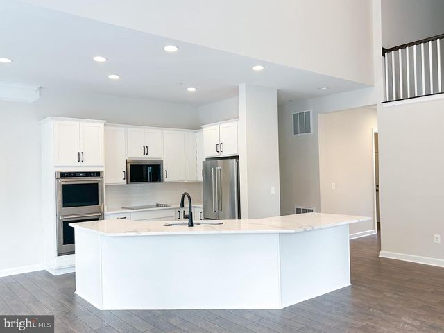 1003 CHAMPLAIN CT, Trappe, MD 21673