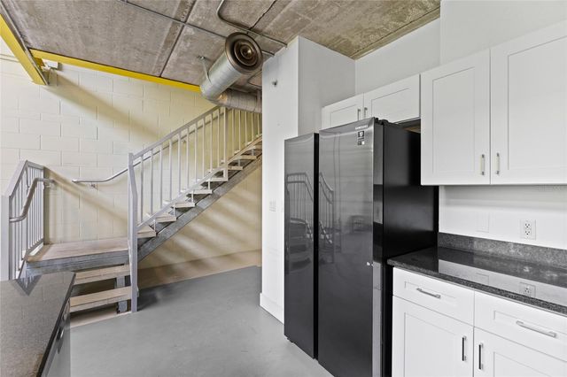 2515 SW 35TH PLACE 203, Gainesville, FL 32608