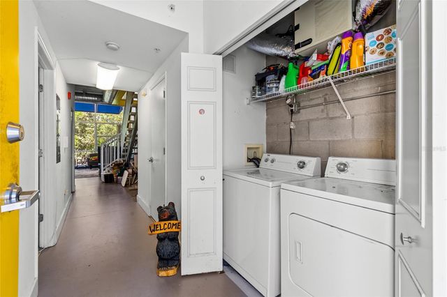 2515 SW 35TH PLACE 203, Gainesville, FL 32608