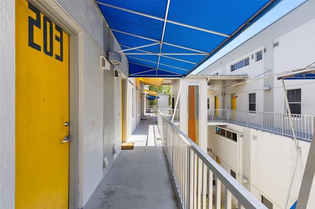 2515 SW 35TH PLACE 203, Gainesville, FL 32608