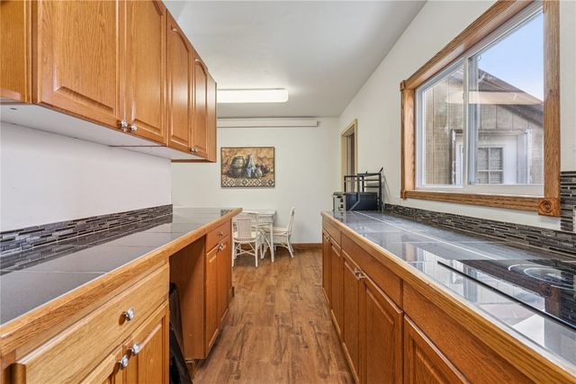 511 1st Ave, Vinton, IA 52349