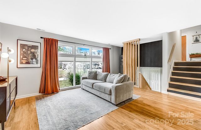 98 Brightwater Heights Drive, Hendersonville, NC 28791