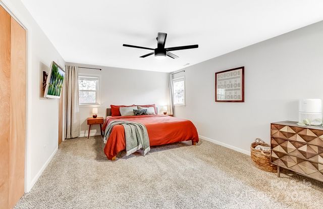 98 Brightwater Heights Drive, Hendersonville, NC 28791