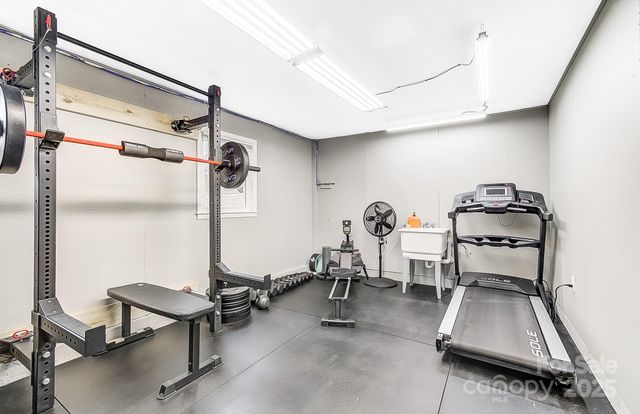 98 Brightwater Heights Drive, Hendersonville, NC 28791