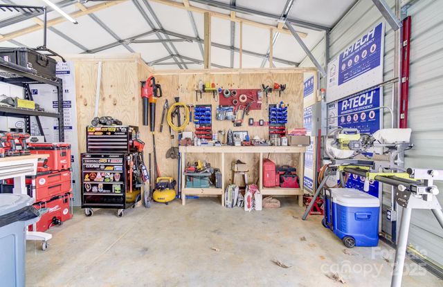 98 Brightwater Heights Drive, Hendersonville, NC 28791