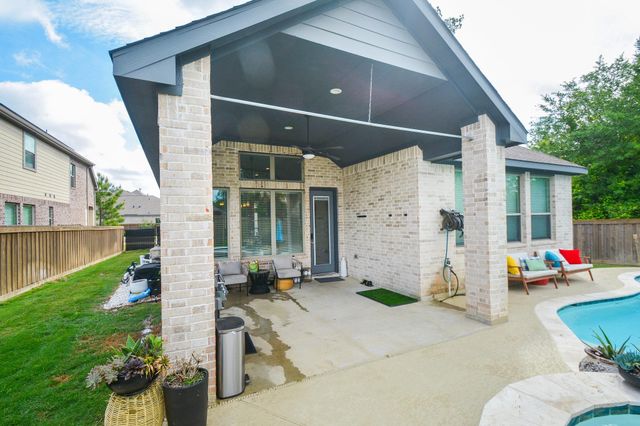 27026 Golden Knoll Drive, Magnolia, TX 77354