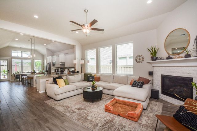 27026 Golden Knoll Drive, Magnolia, TX 77354